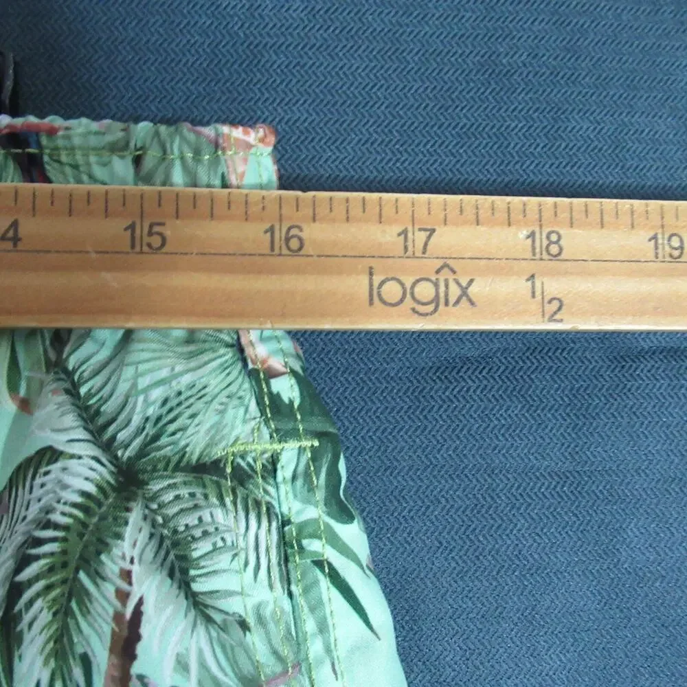 Trunks Surf & Swim Trunks Mens Large Green Tropical Floral Beach Resort Shorts
